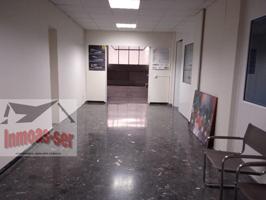 Local comercial en alquiler en Barcelona, Dreta de l'Eixample photo 0