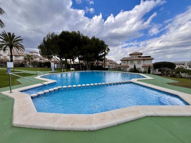 Apartamento en venta en Orihuela, Villamartin Golf photo 0