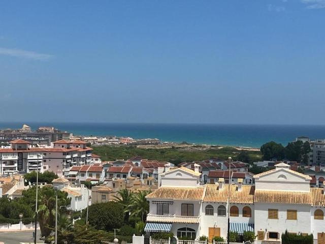 Apartamento en venta en Torrevieja, Los Europeos photo 0
