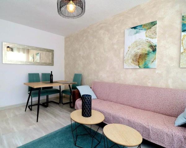 Apartamento en venta en Torrevieja, Punta Prima photo 0