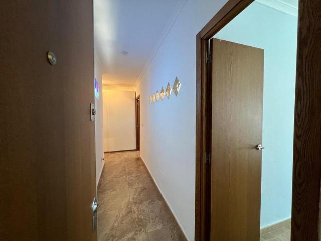 Apartamento en venta en Torrevieja, Estacion de autobuses photo 0