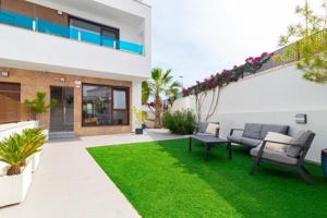 Casa en venta en Torrevieja, Los Balcones - Los Altos del Edén photo 0