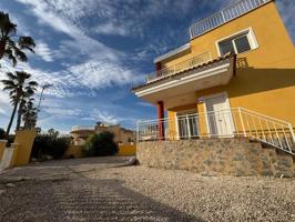 Chalet en venta en Guardamar del Segura, EL RASO photo 0