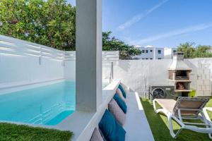Casas de pueblo en venta en San Bartolomé, Playa Honda photo 0