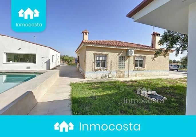 Chalet en venta en San Vicente del Raspeig, Girasoles photo 0