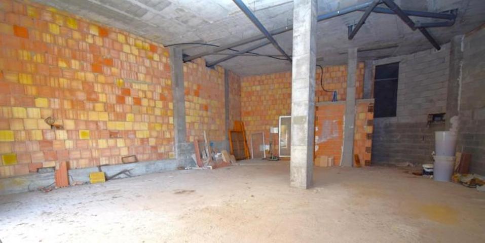 Local comercial en venta en Muro, Muro afueras photo 0