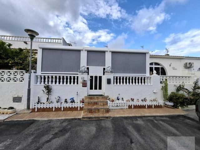Bungalow en venta en Torrevieja, La Siesta - El Salado - Torreta photo 0