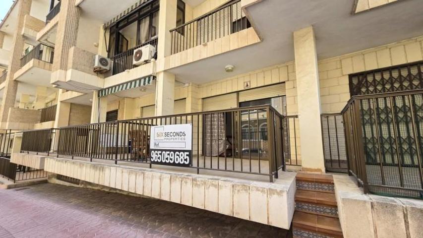 Duplex en venta en Guardamar del Segura, Pueblo photo 0