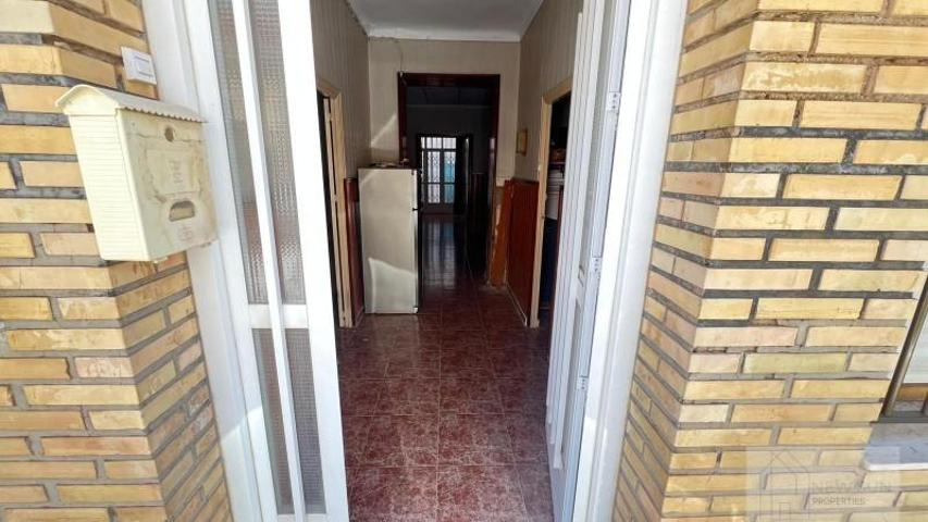 Apartamento en venta en Torrevieja, Torrevieja photo 0