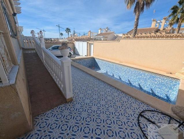 Chalet en venta en Orihuela Costa, La Florida photo 0