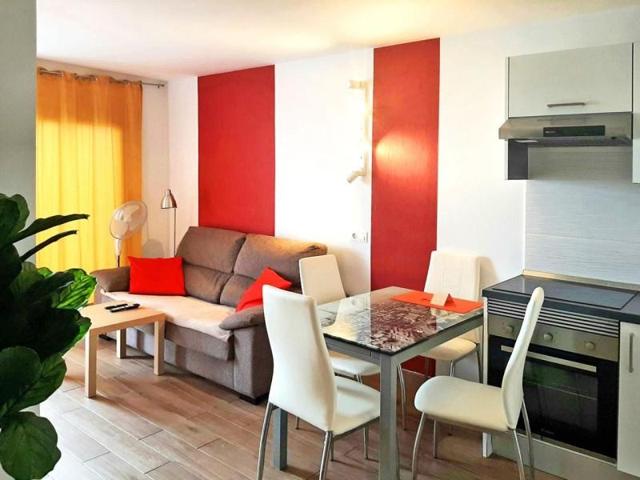 Apartamento en venta en Adeje, Calle País Vasco, 38660 photo 0