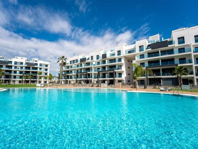 Apartamento en venta en Guardamar del Segura photo 0