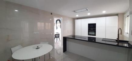 Piso en venta en Castellón de la Plana, Centro photo 0