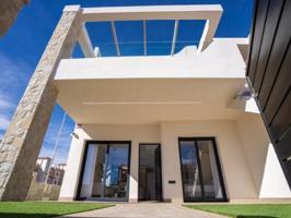 Bungalow en venta en Pilar de la Horadada photo 0