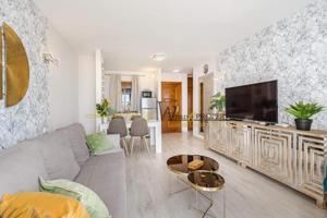 Apartamento en venta en Adeje, Calle País Vasco, 38660 photo 0