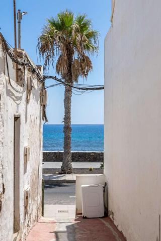 Casas de pueblo en venta en Haría, Punta Mujeres photo 0