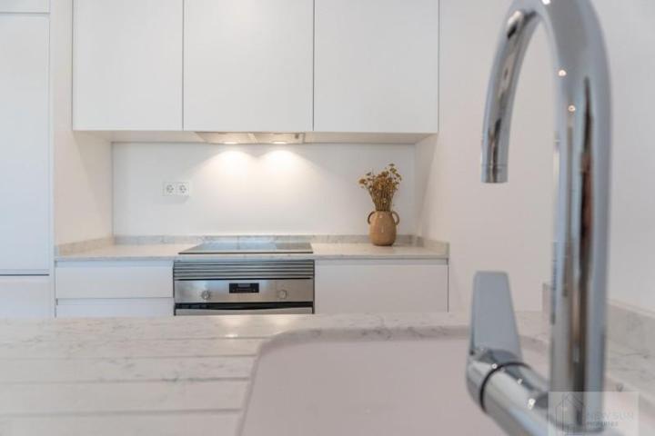 Apartamento en venta en Orihuela Costa, Orihuela Costa photo 0