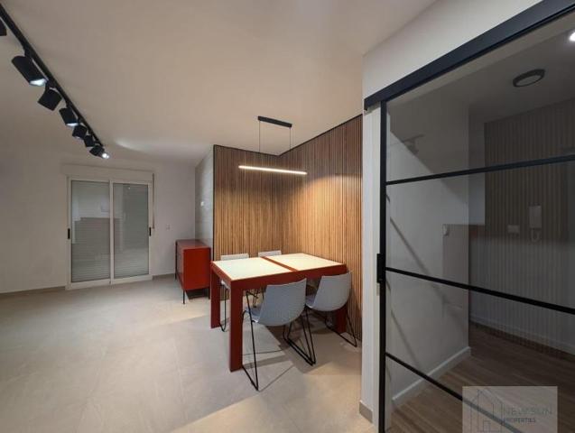 Apartamento en venta en Torrevieja, Playa del cura photo 0