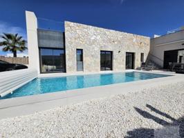 Chalet en venta en Algorfa, Comunidad valenciana photo 0