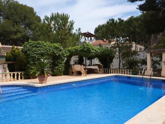 Chalet en venta en Torrevieja, Los Balcones - Los Altos del Edén photo 0