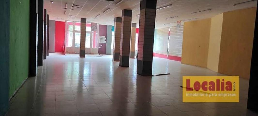 Local comercial en alquiler en Palencia, Plaza de León, 34005 photo 0