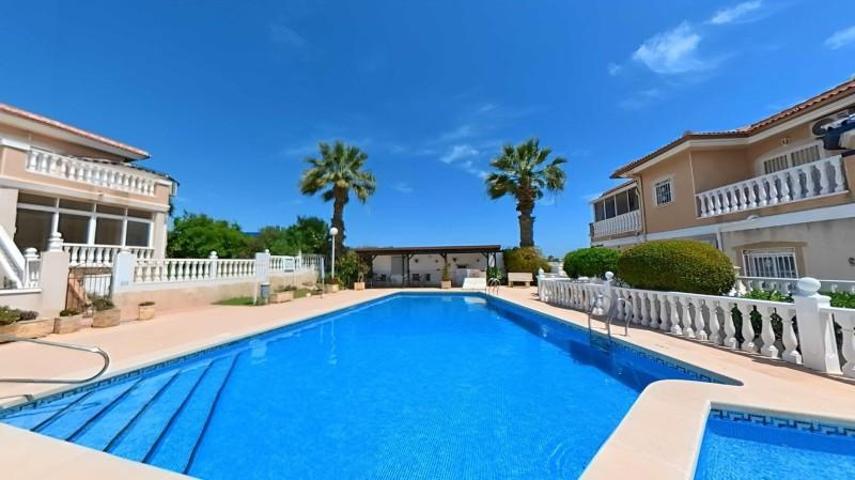 Adosada en venta en Rojales, DOÑA PEPA - CIUDAD QUESADA photo 0