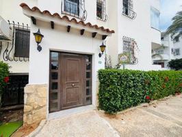 Apartamento en venta en Denia photo 0