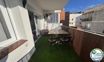 Apartamento en venta en Roses photo 0