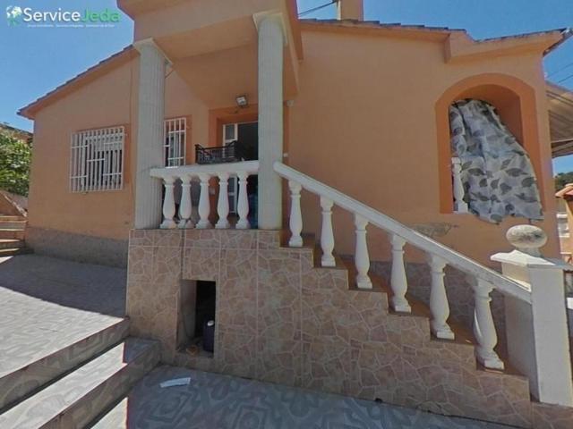 Casa en venta en Albinyana, Urbanizacion la papiola photo 0