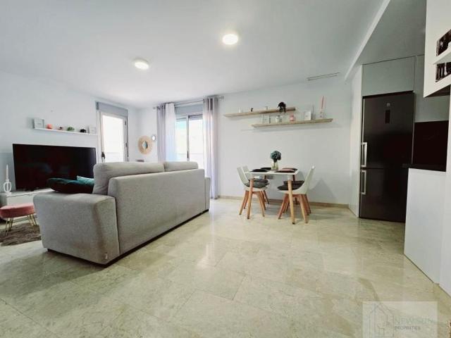 Apartamento en venta en Orihuela Costa, Las Filipinas photo 0