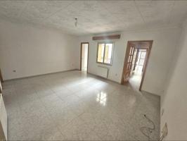Piso en venta en Sant Celoni, CENTRE photo 0