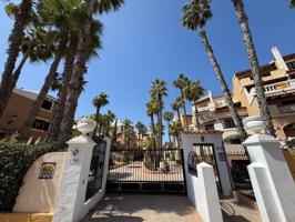 Apartamento en venta en Torrevieja, Aldea del mar photo 0