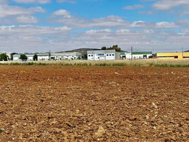 Terreno en venta en Fuente Obejuna, Fuente Obejuna photo 0