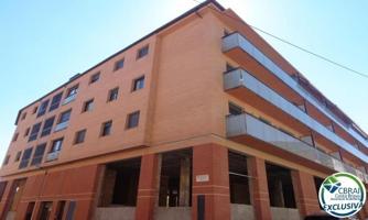 Apartamento en venta en Figueres, L\'Eixample photo 0