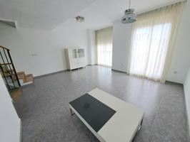 Adosada en venta en Alzira, Alquenència-Venècia photo 0