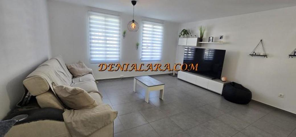 Piso en venta en Denia photo 0