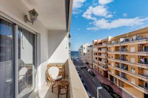 Apartamento en venta en Torrevieja, Playa del cura photo 0