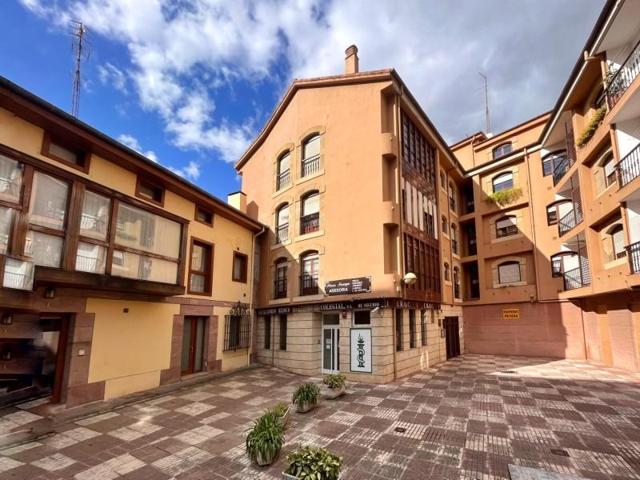 Piso en venta en Torrelavega, Centro photo 0