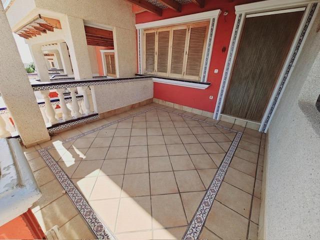 Chalet en venta en Guardamar del Segura, GUARMAR DEL SEGURA photo 0