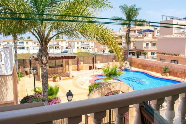 Casa en venta en Orihuela Costa, Los Dolses photo 0
