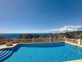 Chalet en venta en Benitachell, Kalmias photo 0