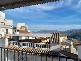 Casa en venta en Yunquera, Yunquera photo 0