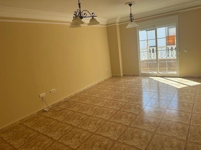 Apartamento en venta en Torrevieja photo 0