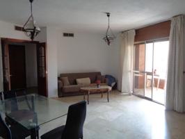 Piso en venta en Córdoba, Ollerías photo 0