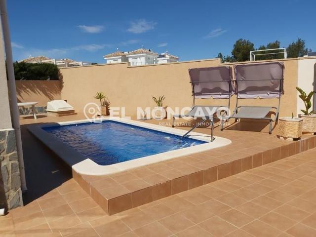 Chalet en venta en Orihuela Costa, Lomas de Cabo Roig-Los Dolses photo 0