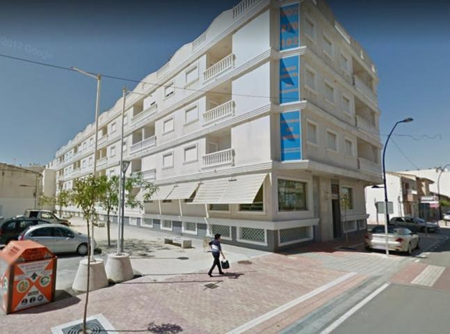 Local comercial en venta en Formentera del Segura, Casco urbano photo 0
