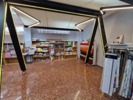 Local comercial en venta en Fuengirola, El Boquetillo photo 0