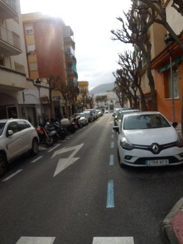 Local comercial en venta en Benalmádena, Arroyo De La Miel photo 0