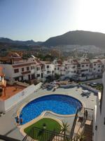 Apartamento en venta en Los Cristianos, La Colina photo 0