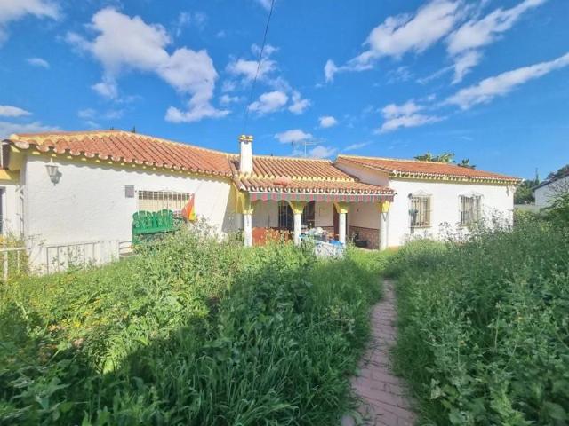 Casa en venta en Churriana, Churriana photo 0